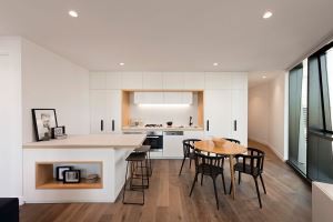 ארון מטבח מודרני לכה